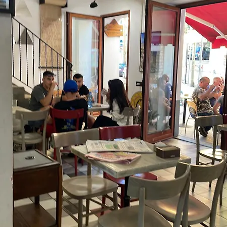 בית הארחה Drommire In Plassa E Clesia 3*