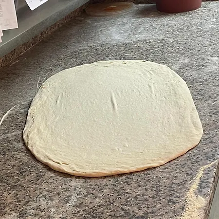 Drommire In Plassa E Clesia